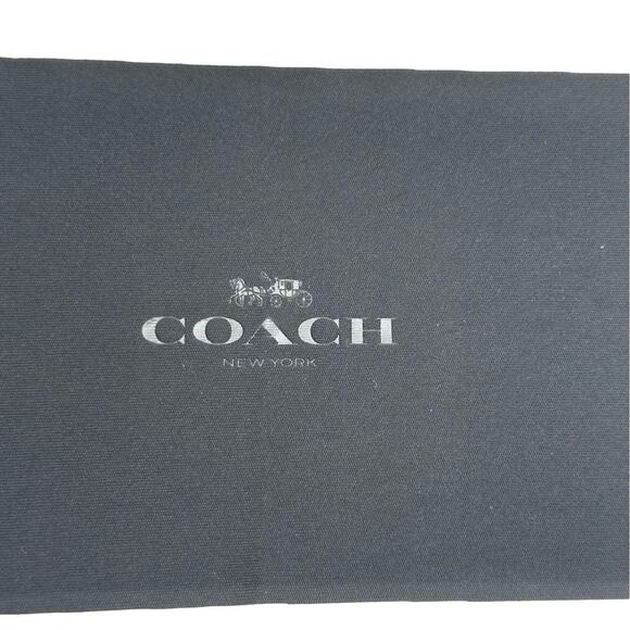 COACH women\'s / men\'s / unisex  sunglasses case with cleaning fabric main image 4